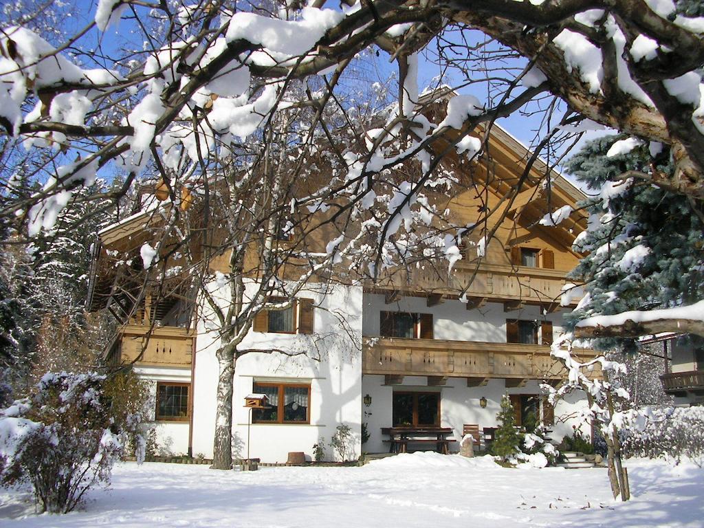 فندق Burgblick سان لورينزو دي سيباتو المظهر الخارجي الصورة